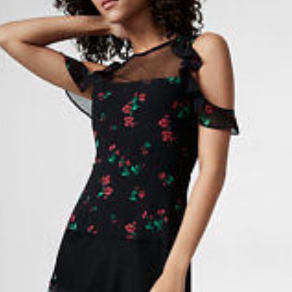 Dress - Picture 2 of 3